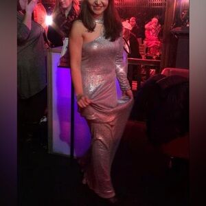 Parker Sequined gown, size 4, silver